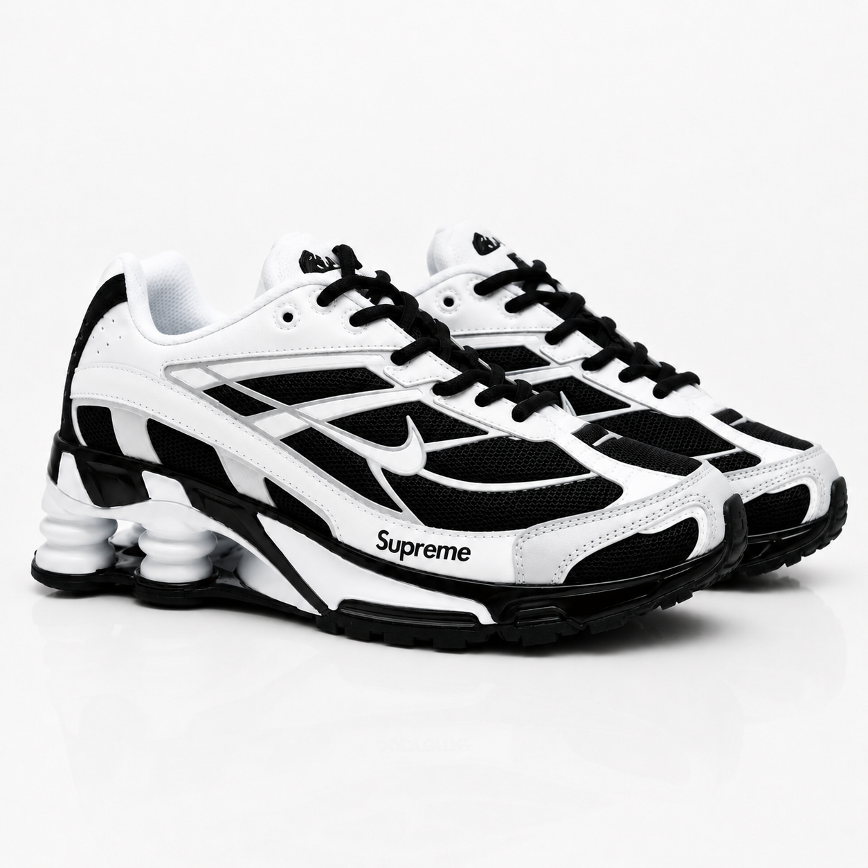 Antto - Nike Shox R4 X Supreme